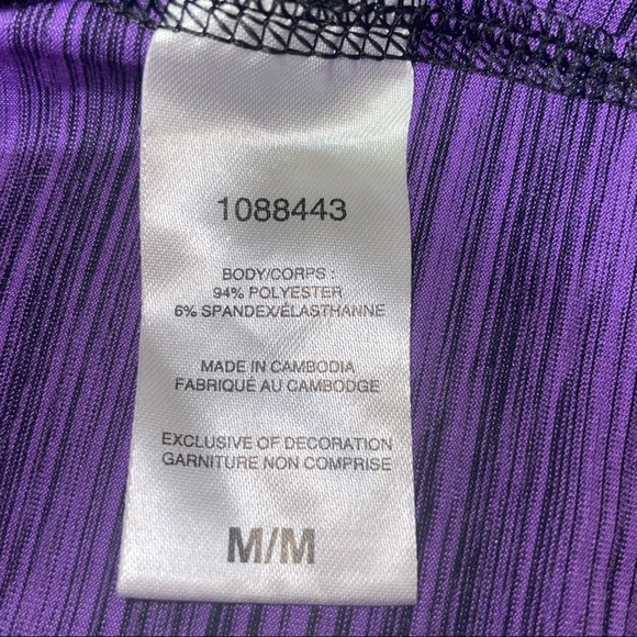 Champion Women’s Athletic V-neck Long Sleeve Pullover - Picture 4 of 4